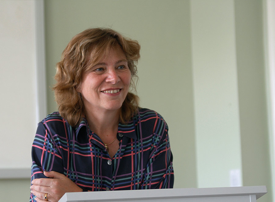 professor S. Schüttemeyer